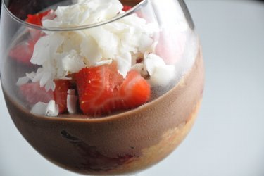 PARFAITS MIT SCHOKO-TOFU-CREME