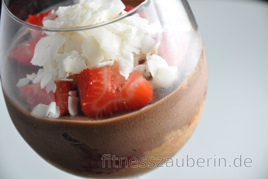 PARFAITS MIT SCHOKO-TOFU-CREME | fitnesszauberin.de