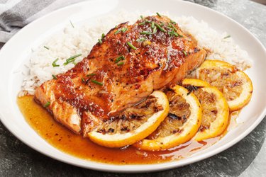 Lachs in Orangensauce
