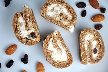 No-Bake-Zimtschnecken mit Bananen-Quark-Füllung