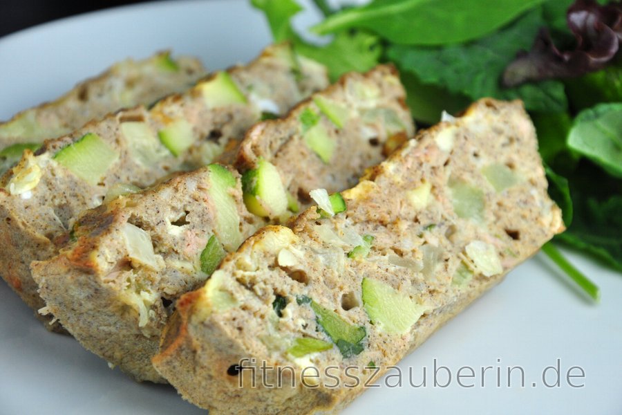 Gesundes gebackenes Thunfischomelette