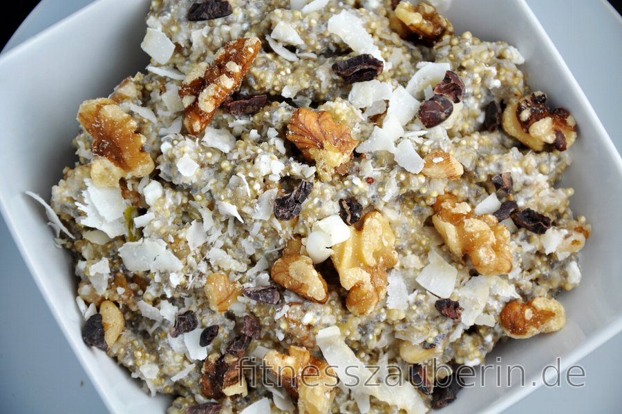 Gesunder Quinoa-Brei mit Quark | fitnesszauberin.de