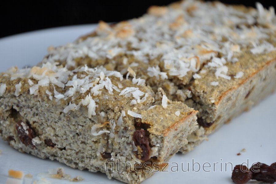 Kokos-Bananen-Brot ohne Mehl und Zucker | fitnesszauberin.de