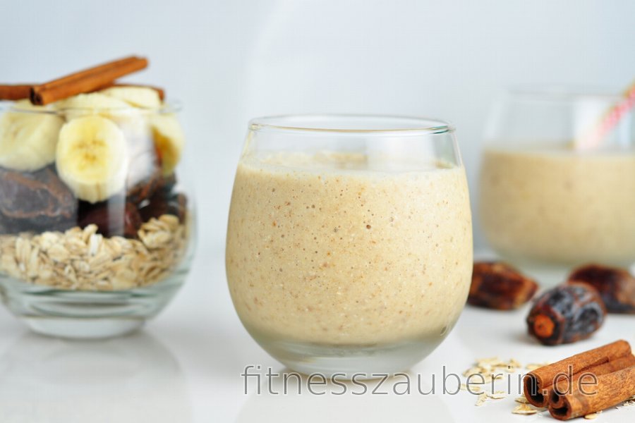 Frühstücks-Smoothie mit Bananen & Hafer
