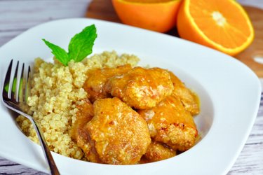 Hähnchenbrust in Orangensauce mit Quinoa