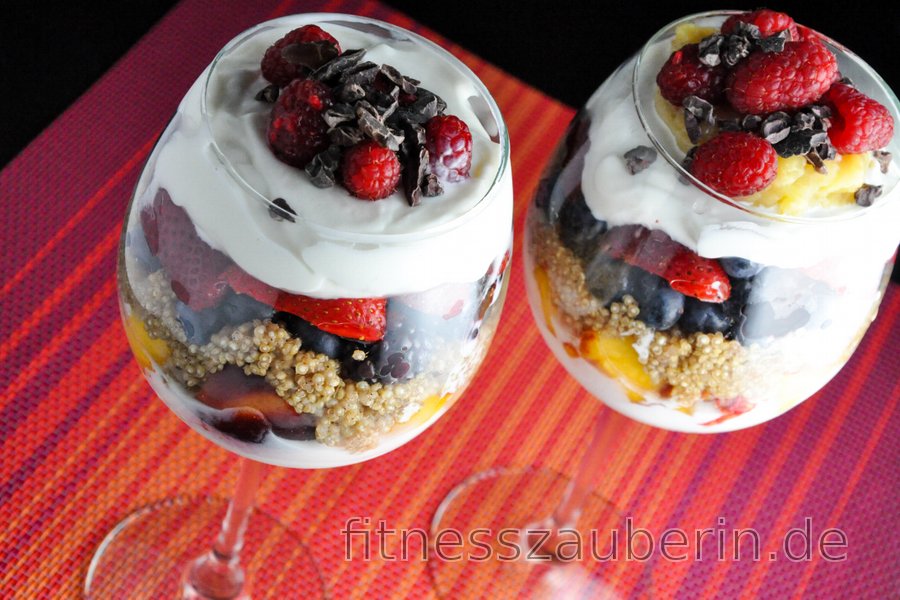Gesundes Parfait mit Quinoa